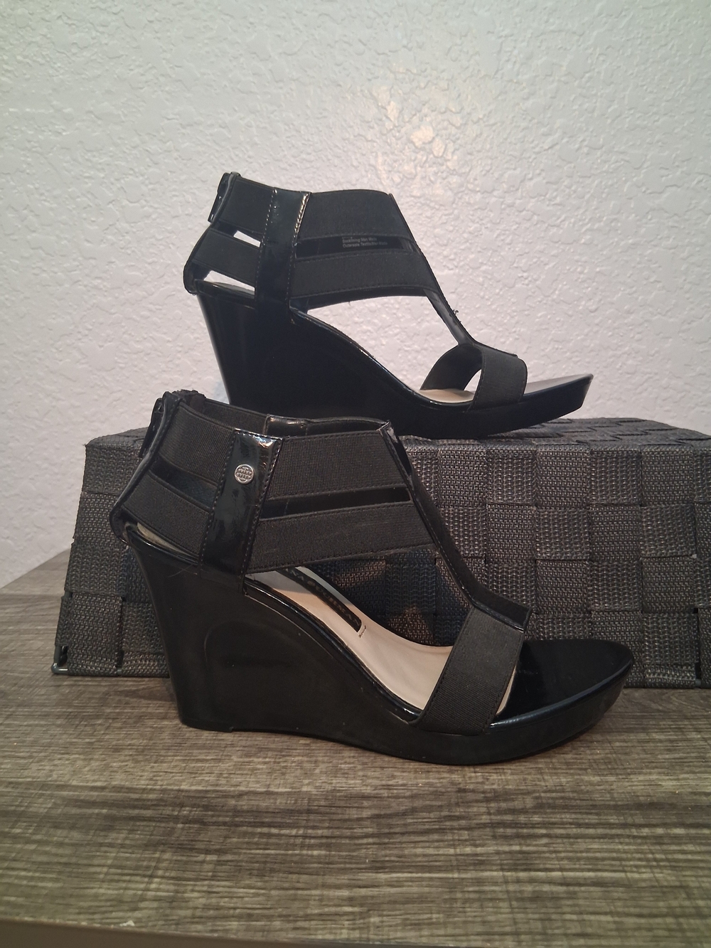 Dana Buchman Black Elastic Strap Wedge Sandals